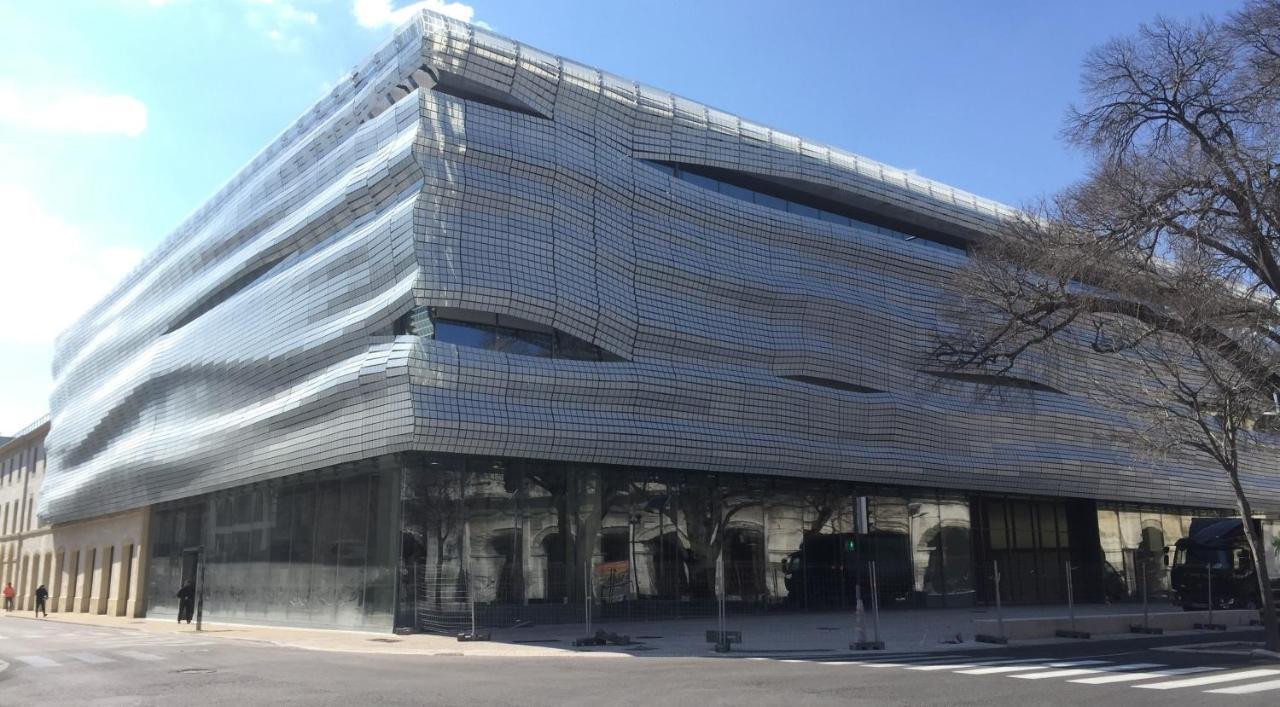 Le Benedictins Lägenhet Nîmes Exteriör bild